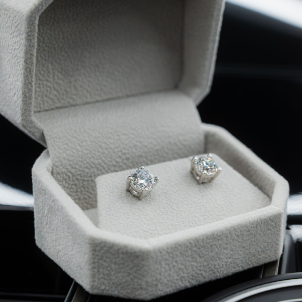2.00ct Diamond Platinum Earrings